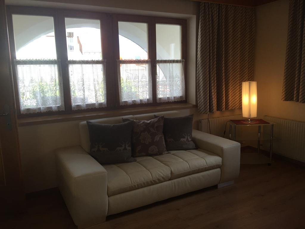 Haus Christina Apartment Фис Екстериор снимка